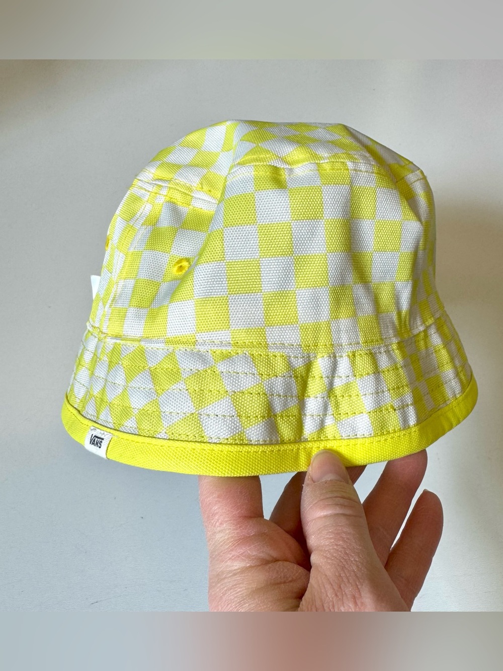 Vans Delux Hankley Reversible Bucket Hat Black/Lemon Tonic Size S/M